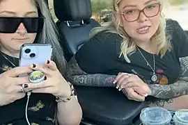 Alix_Valentine nude webcam for live sex chat