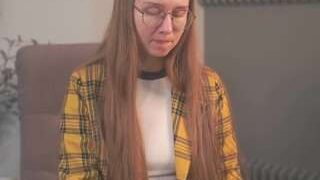 OdiliaGee nude on cam for live porn chat
