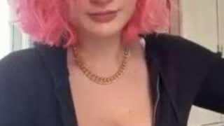 Switchy Kitty nude on cam for live porn chat