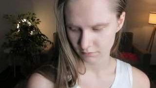 CateWatey nude on cam for live porn chat