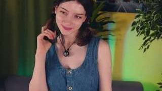 Keeley nude on cam for live porn chat