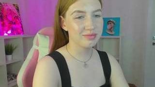 Luna-Mee nude on cam for live porn chat