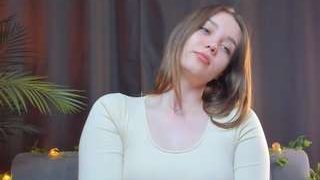 MeganGuyse nude on cam for live porn chat