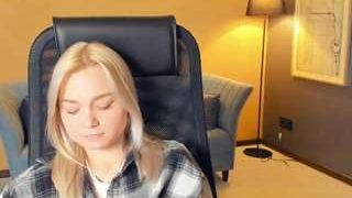 AlodiaBucker nude on cam for live porn chat