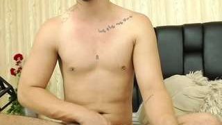 daina-boss nude on cam for live porn chat