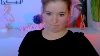 nika-still nude on cam for live porn chat