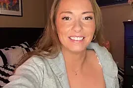 misspollypeach nude webcam for live sex chat