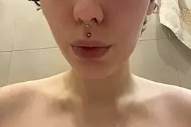 Molli_Luv nude webcam for live sex chat