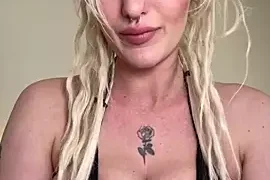 lovecassyrose nude webcam for live sex chat