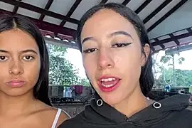 SAMY_AND_ARI nude webcam for live sex chat