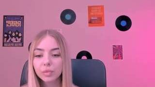 viola-sweet nude on cam for live porn chat