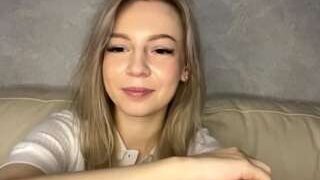 HildegardGuthorn nude on cam for live porn chat