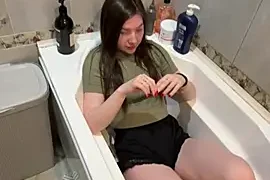 Kira711q nude webcam for live sex chat
