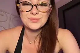 Mia-Rey nude webcam for live sex chat
